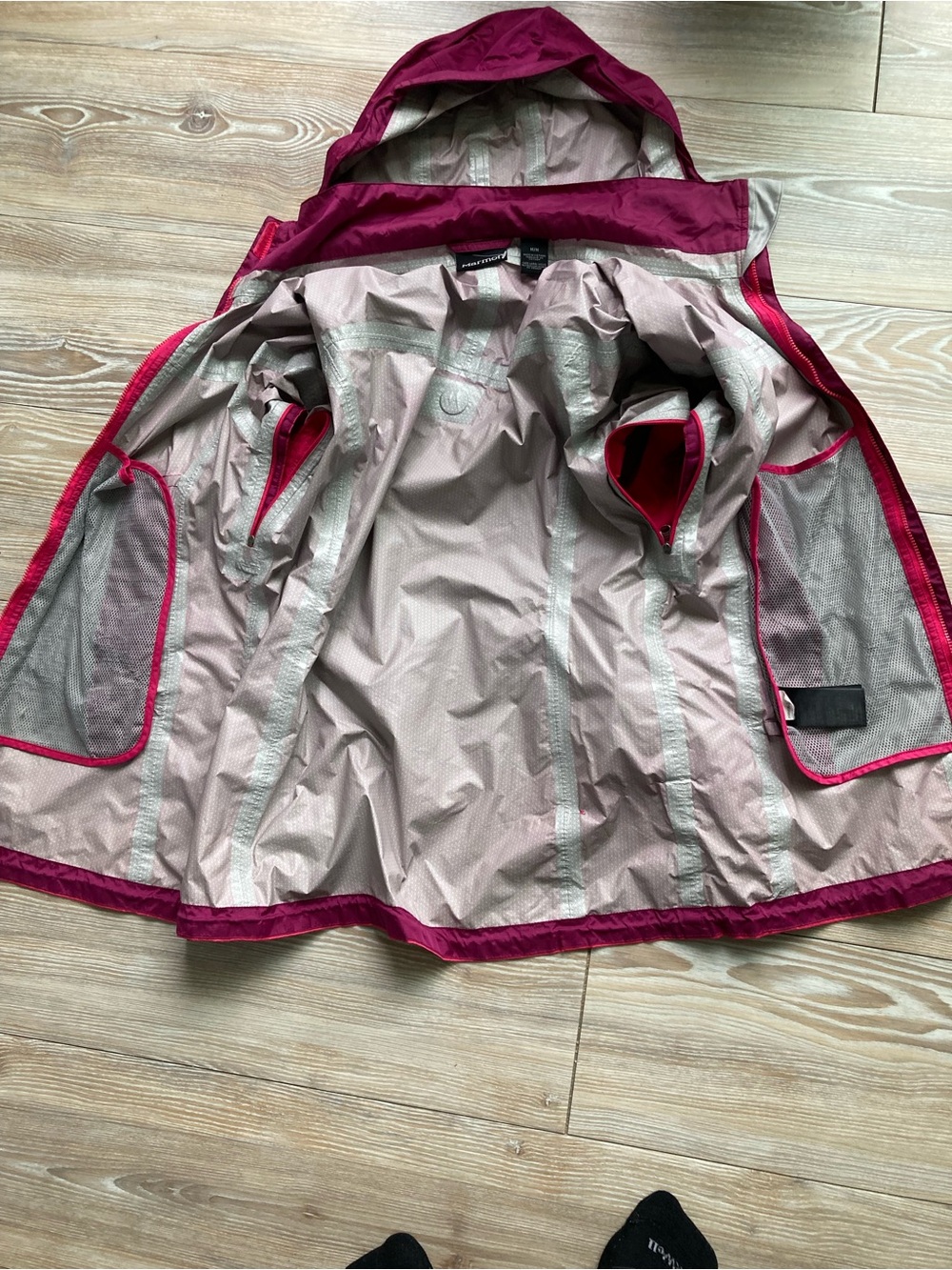 Marmot Two-Tone Women's Waterproof One-Piece in Magenta and Burgundy Size M/M - Picture 3 of 16